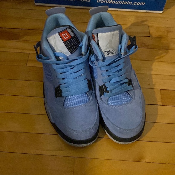 Jordan 4 university retro - Picture 1 of 5